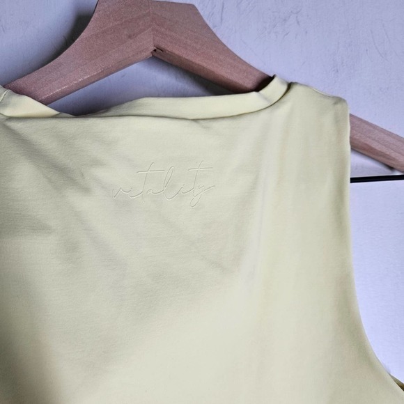 Vitality Allora High Neck Bodysuit M‎ Pale Yellow Balance Athletica - Picture 10 of 10